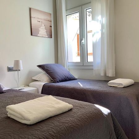 Apartamentos Can Quim L' Escala Esterno foto