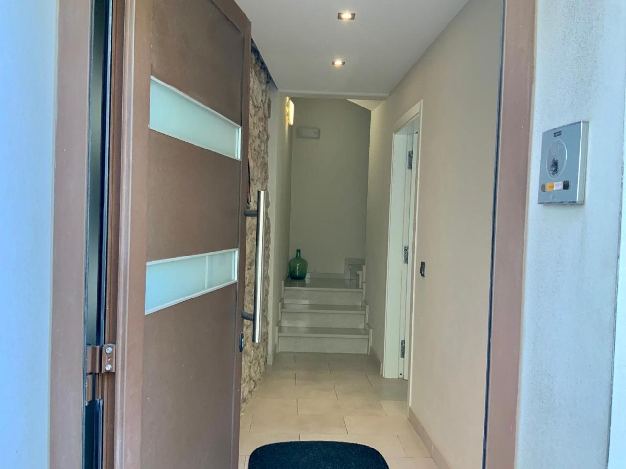 Apartamentos Can Quim L' Escala Esterno foto