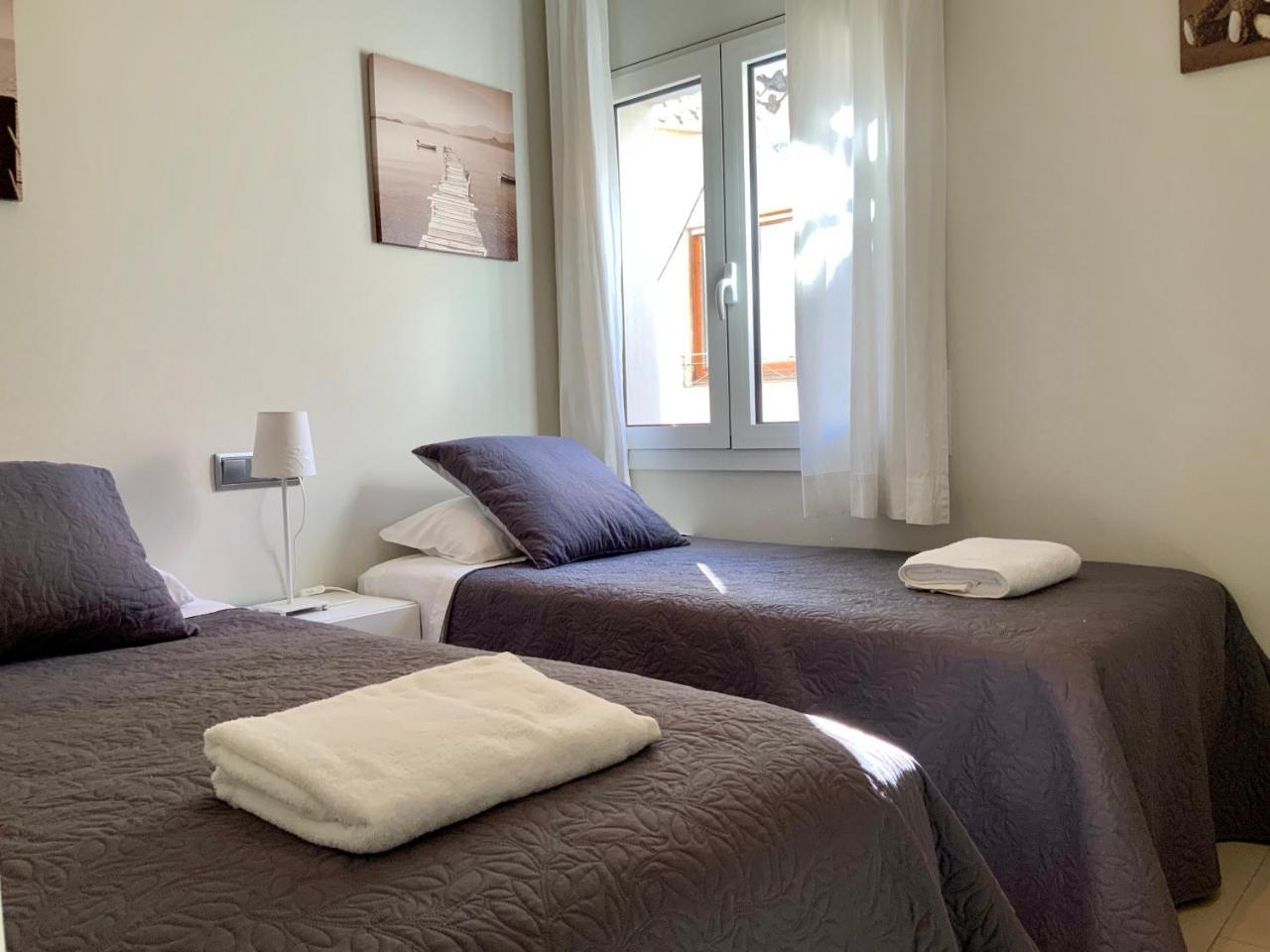 Apartamentos Can Quim L' Escala Esterno foto